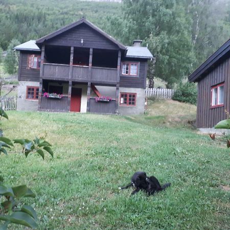 Teigen Gard Villa Lom Exterior photo